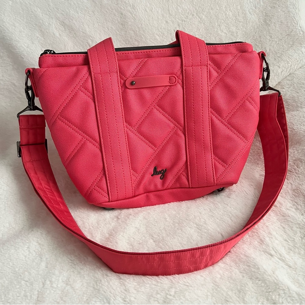 Lug Quilted Crossbody Bag in Vibrant Pink